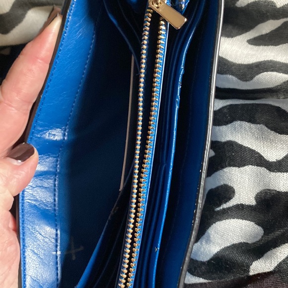 Coach 53028 Swagger Wallet in Pebble Leather Denim - Picture 5 of 6